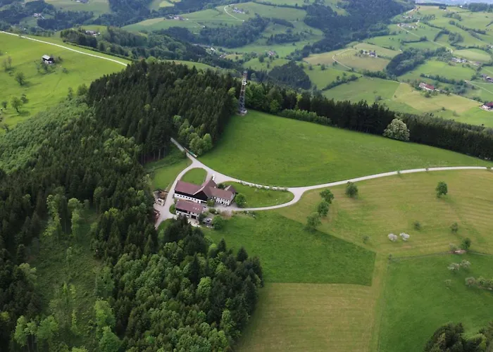 Apartamento Miniponyhof Biohof Almbauer